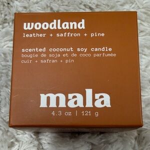 Woodland Scented Coconut Soy Candle — Rustic Brown